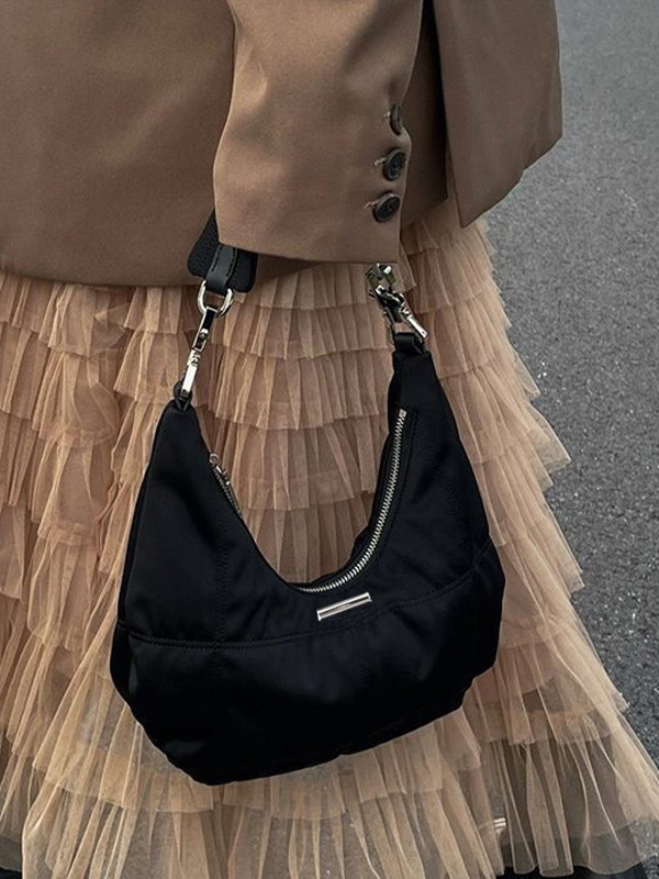 Bolso de hombro vintage de terciopelo negro-1